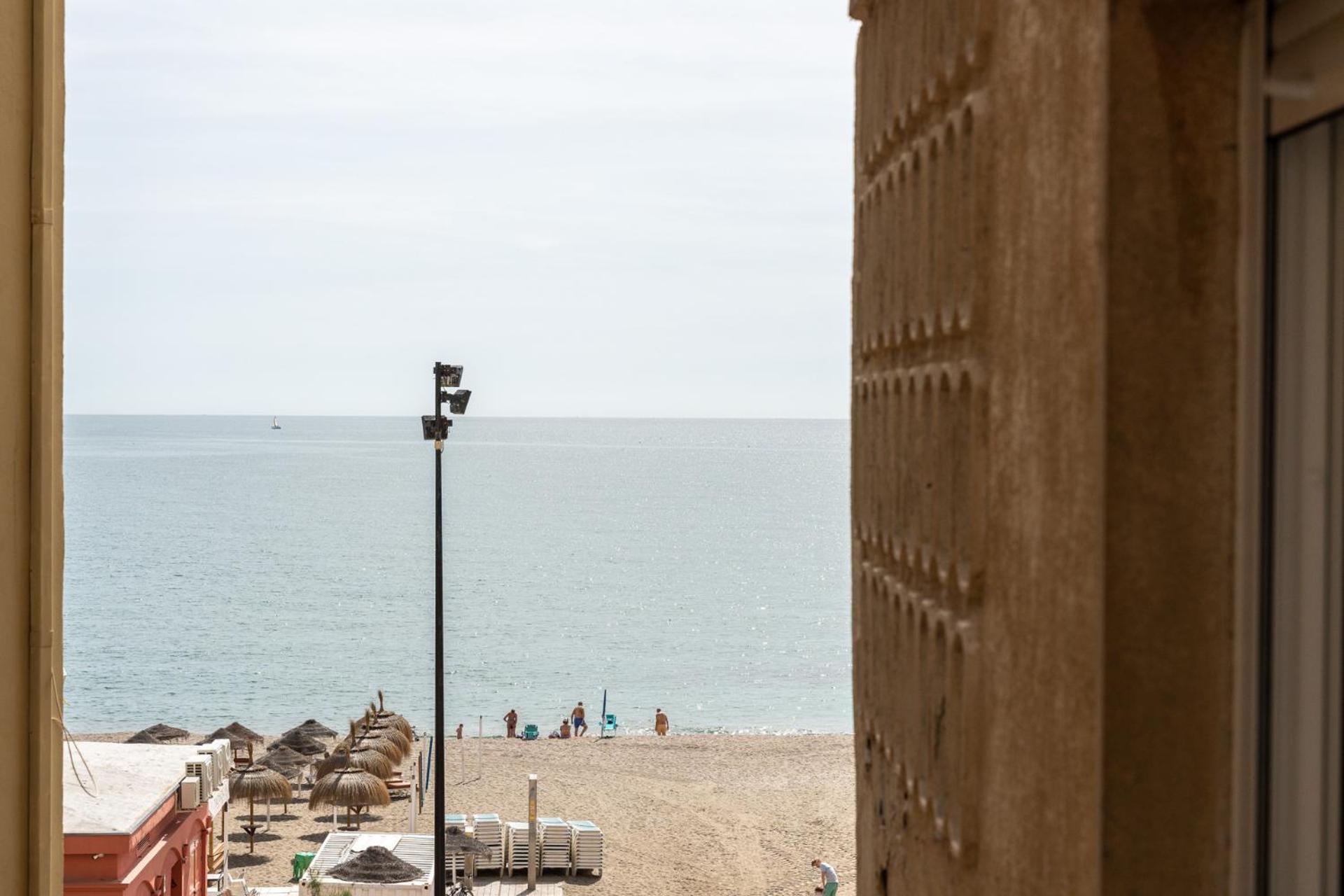 Malagasuite Niza II Fuengirola Bagian luar foto