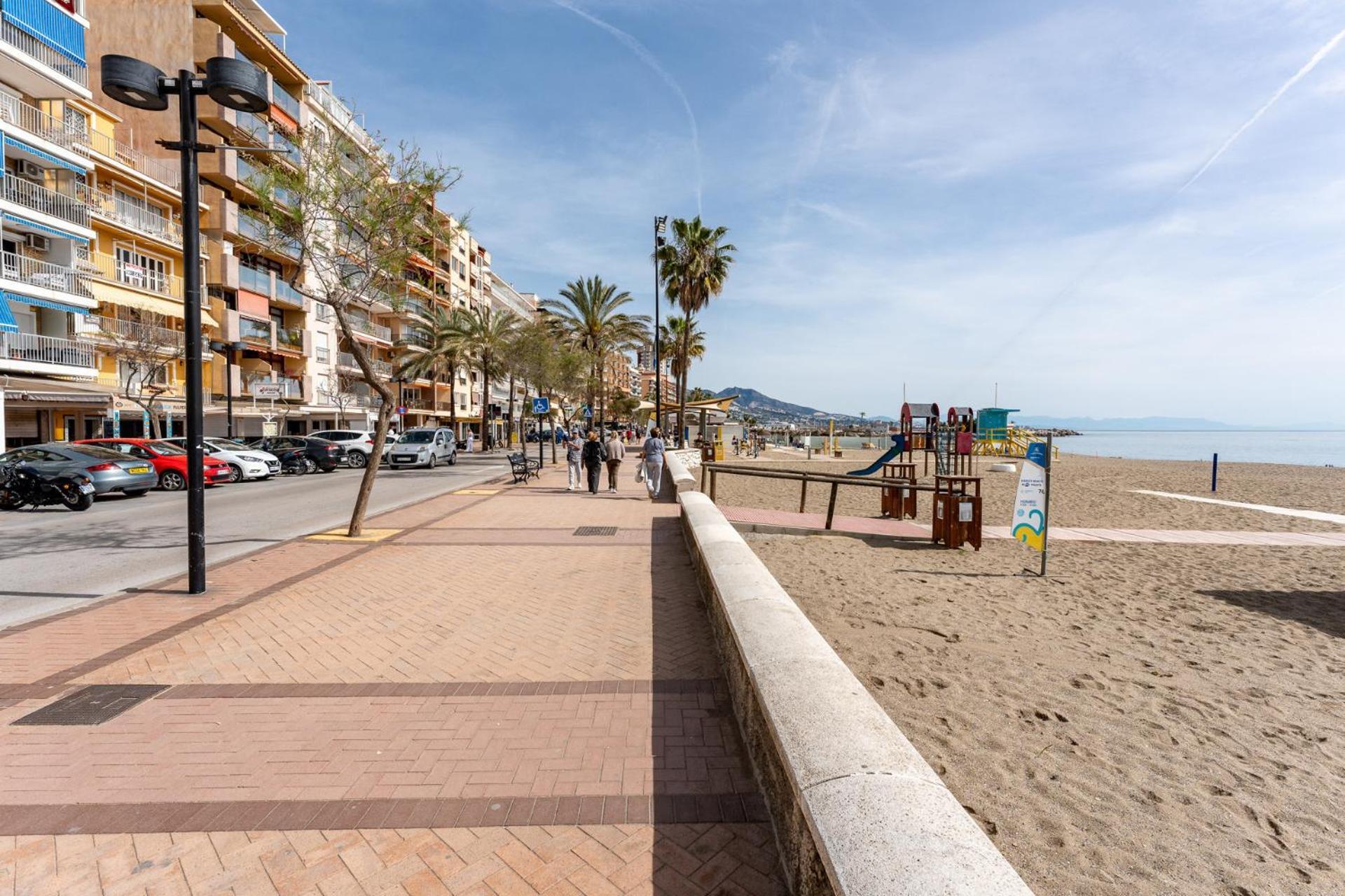 Malagasuite Niza II Fuengirola Bagian luar foto